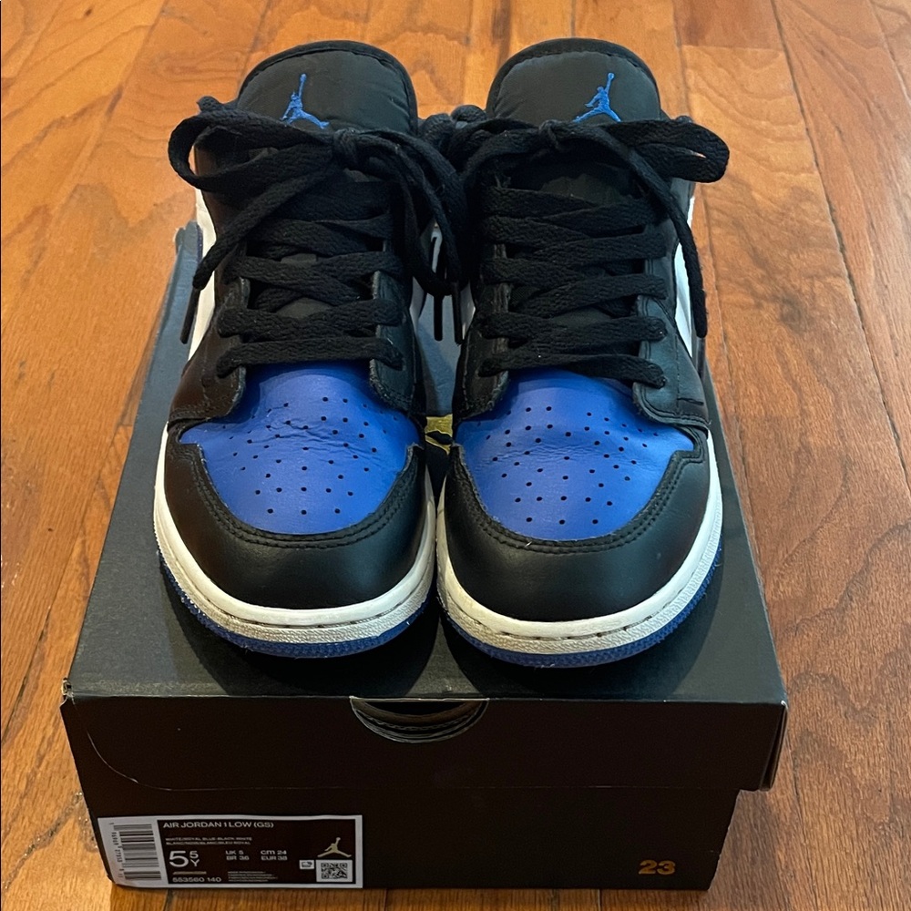 Jordan Kids Sneakers - Black and Blue